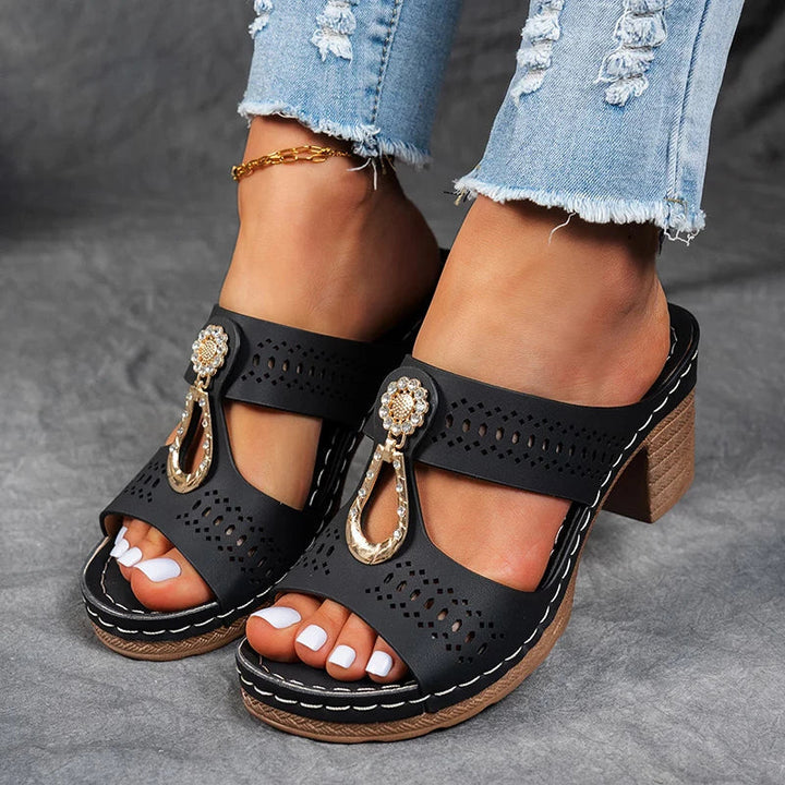 Danielle | Chic and Comfortable Orthopaedic Sandals