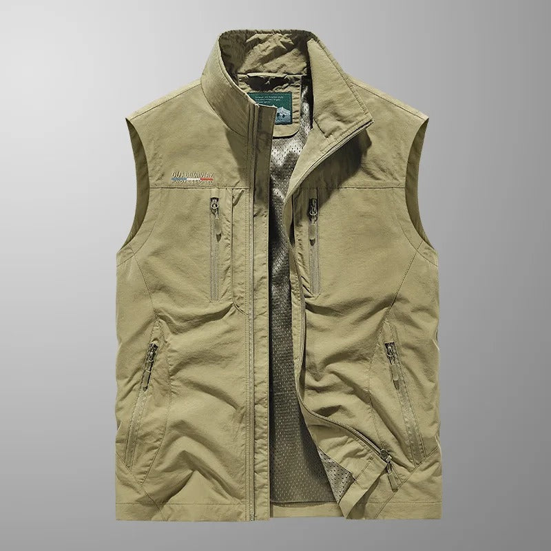 Axton | Multi-Pocket Breathable Outdoor Cargo Vest
