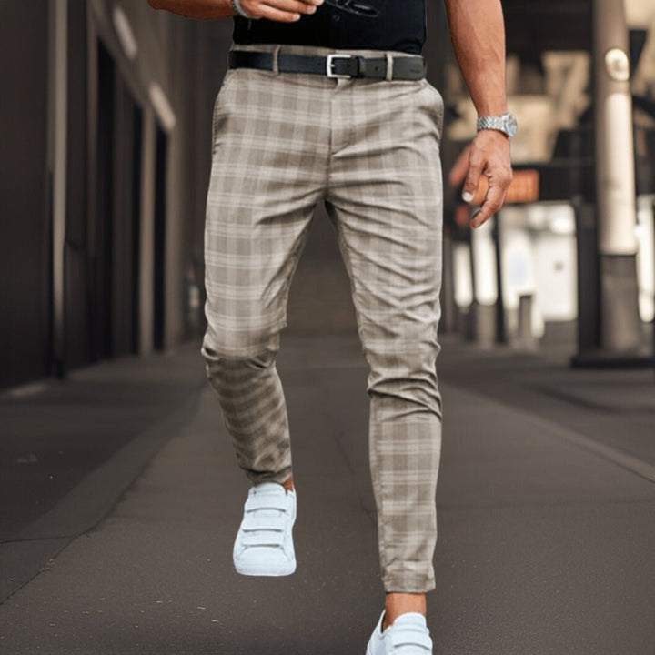 Juliano | Comfortable Chinos
