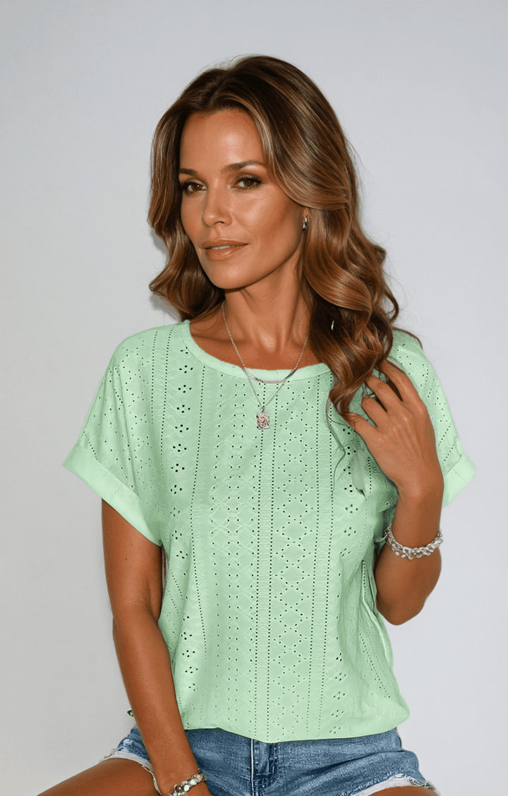 Riza | Casual Eyelet Top with Playful Details